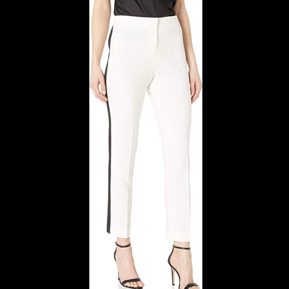 Dynamite White Pants with Black Stripe size 3 women’s